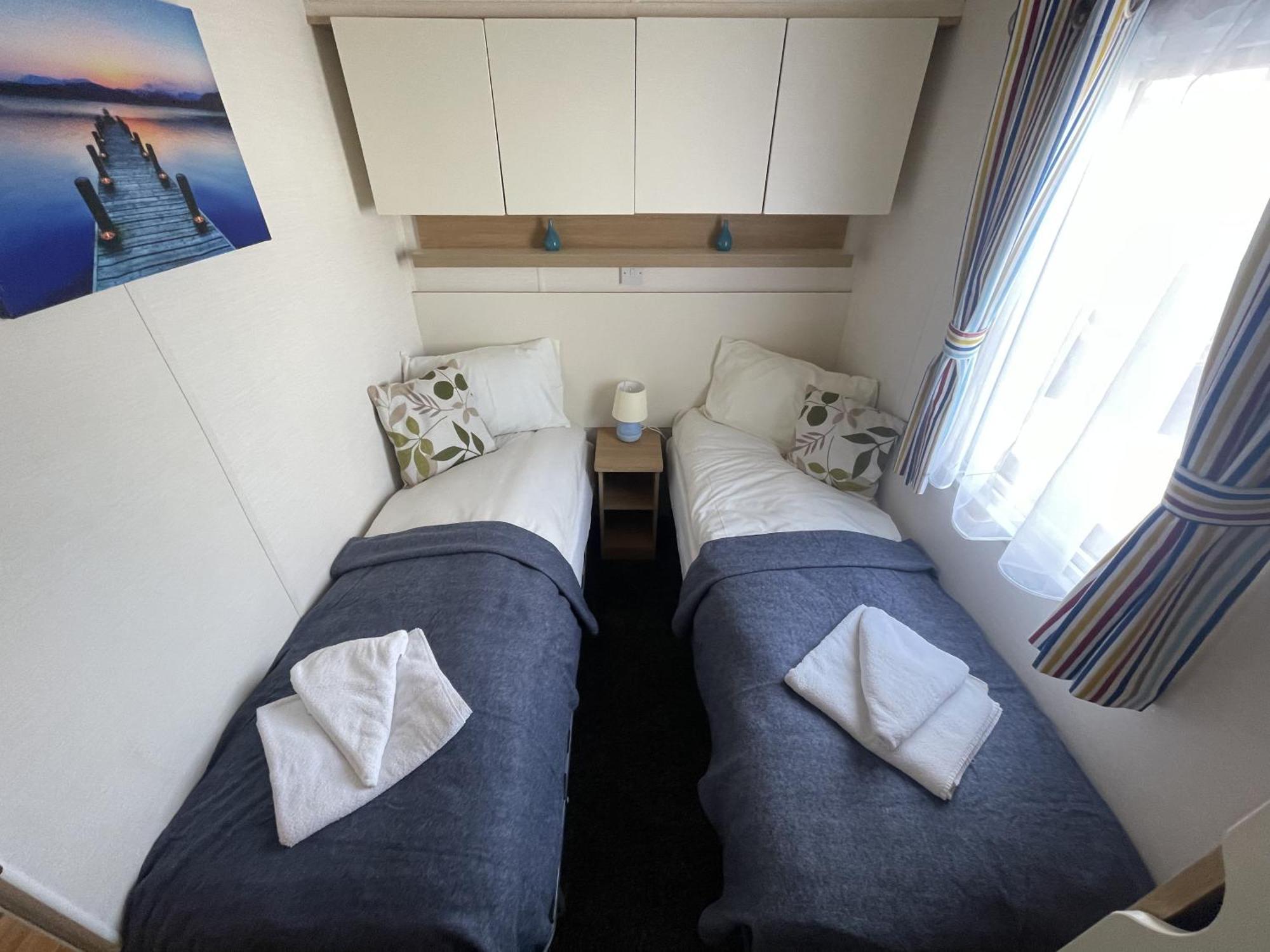 2 Bedroom Caravan, Edi Rita, Robin Hood, Pet Friendly Meliden 外观 照片