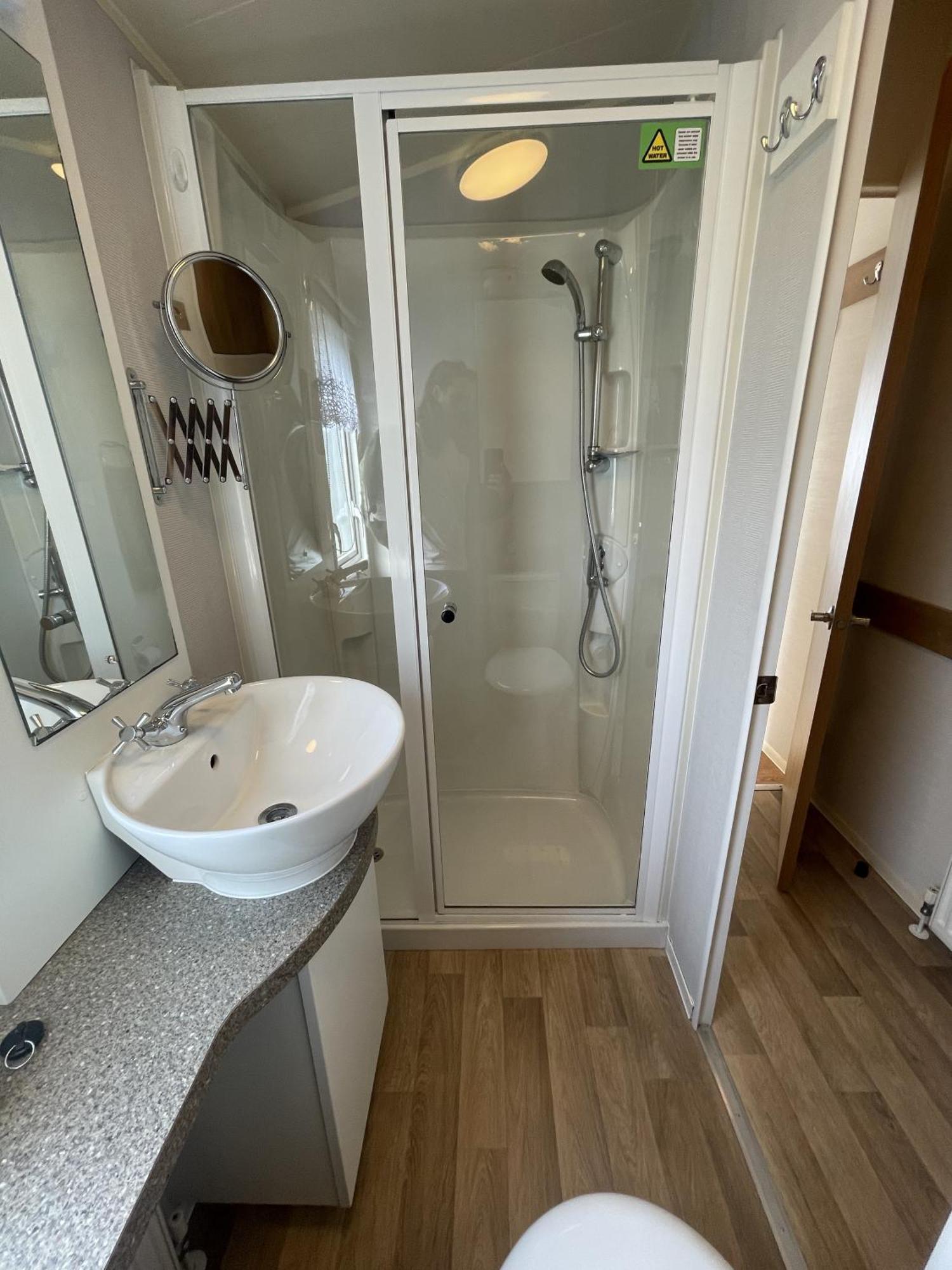 2 Bedroom Caravan, Edi Rita, Robin Hood, Pet Friendly Meliden 外观 照片